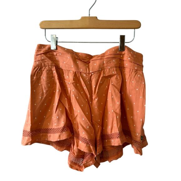 Roxy boho dreams orange polka dot high waisted shorts L - Picture 2 of 6